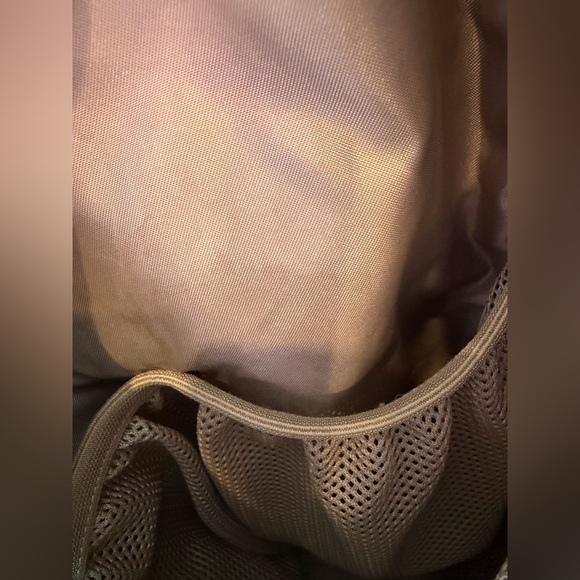 lululemon athletica Black Nylon Parent Backpack/Diaper Bag - Picture 5 of 14